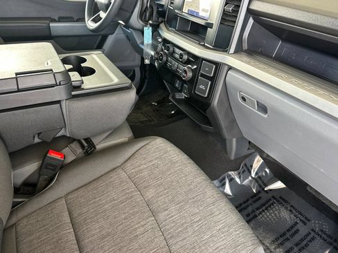 Used 2024 Ford F250 XL w/ STX Appearance Package AWD/4WD image 16