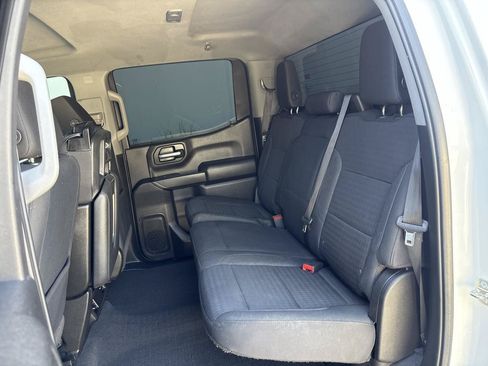 Used 2022 Chevrolet Silverado 1500 Custom RWD image 12