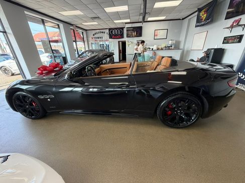 Used 2016 Maserati GranTurismo Sport RWD image 13