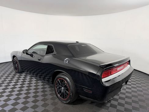 Used 2012 Dodge Challenger R/T RWD image 15