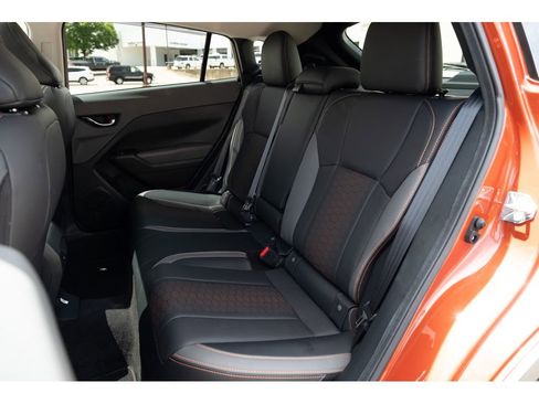 Used 2025 Subaru Crosstrek 2.5i Limited w/ Popular Package #3A AWD/4WD image 13