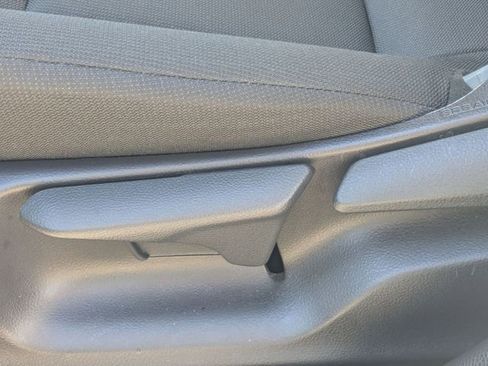 Used 2025 Toyota Corolla LE image 15