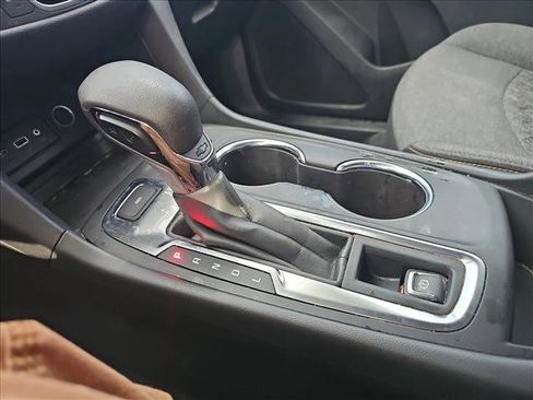 Used 2022 Chevrolet Equinox LT image 20