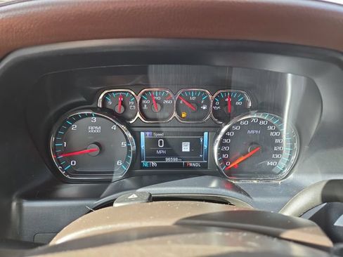 Used 2018 Chevrolet Silverado 1500 High Country AWD/4WD image 17