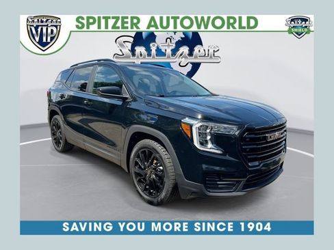 Used 2023 GMC Terrain SLE w/ Driver Convenience Package FWD image 1