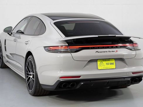 Used 2022 Porsche Panamera Turbo S w/ Premium Package AWD/4WD image 56