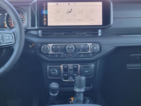 New 2026 Jeep Gladiator Sport image 26