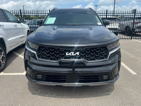 Used 2023 Kia Sorento SX FWD image 2
