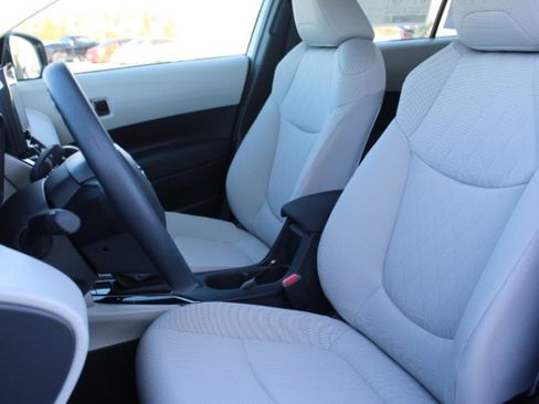 New 2026 Toyota Corolla Cross LE AWD/4WD image 10