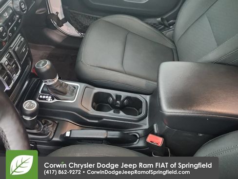 Used 2020 Jeep Wrangler Unlimited Sport AWD/4WD image 29
