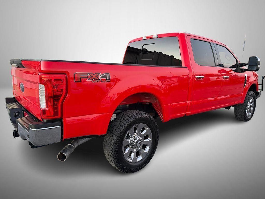 Used 2018 Ford F250 Lariat w/ Chrome Package AWD/4WD image 3