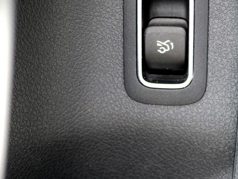 Used 2021 Mercedes-Benz A 220 image 17