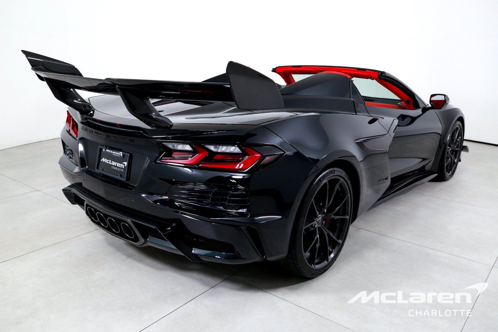 Used 2026 Chevrolet Corvette ZR1 w/ ZR1 Carbon Fiber Aero Package RWD image 9