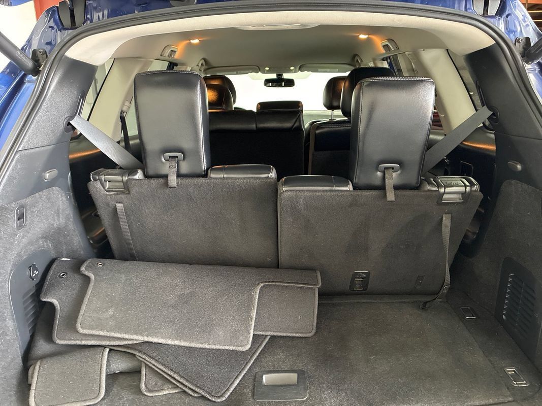 Used 2020 Nissan Pathfinder SL AWD/4WD image 22