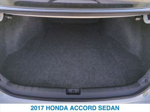 Used 2017 Honda Accord EX image 23