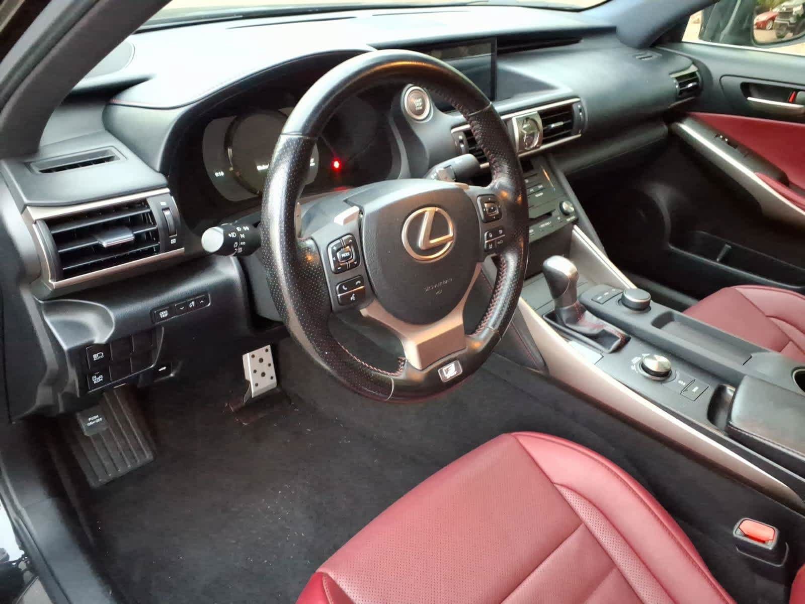 Used 2020 Lexus IS 350 F Sport w/ F Sport Package RWD image 14