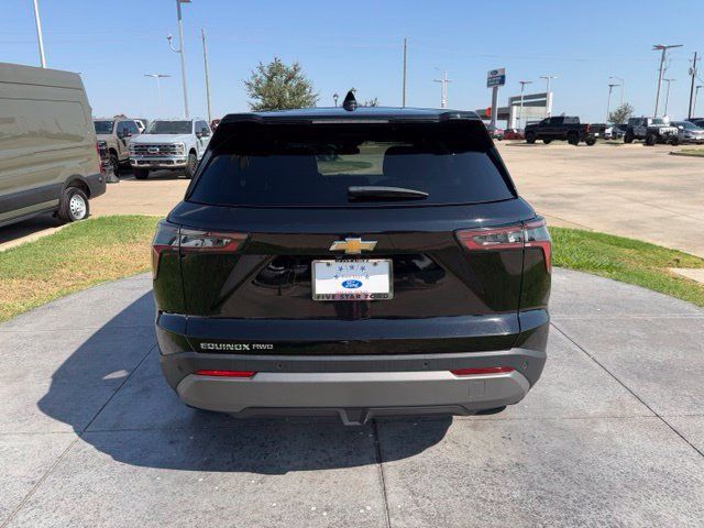 Used 2025 Chevrolet Equinox LT AWD/4WD image 6