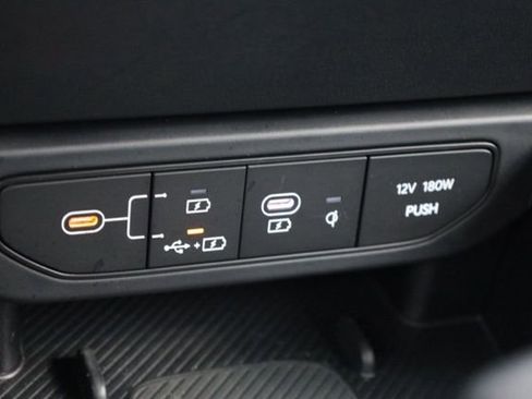 Certified 2025 Kia K4 EX image 24