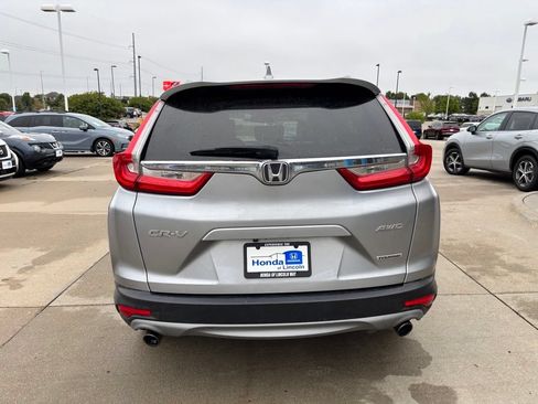 Used 2017 Honda CR-V Touring image 6