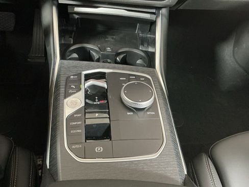 New 2026 BMW 330i Sedan w/ Convenience Package image 12