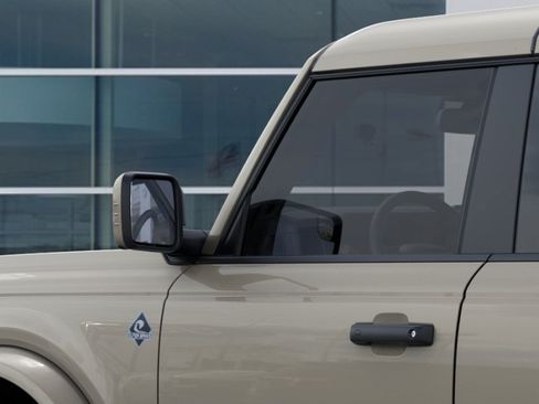 New 2026 Ford Bronco Outer Banks AWD/4WD image 24