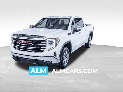 Used 2025 GMC Sierra 1500 SLT RWD image 1