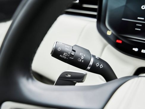 Used 2024 Land Rover Range Rover Long Wheelbase SE image 72