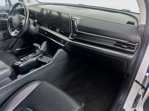 Certified 2023 Kia Sportage EX image 31