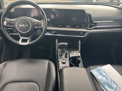 Used 2023 Kia Sportage EX FWD image 8