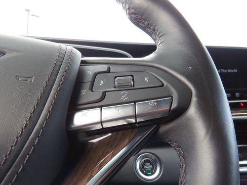 Certified 2024 Cadillac Escalade Sport Platinum w/ LPO, ONYX Package image 26