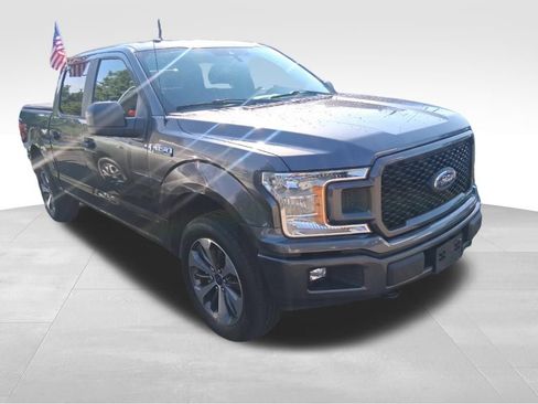 Used 2019 Ford F150 XL w/ Equipment Group 101A Mid AWD/4WD image 12