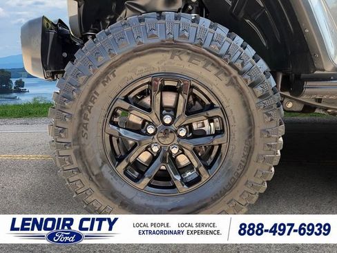 Used 2022 Jeep Gladiator Mojave w/ LED Lighting Group AWD/4WD image 8