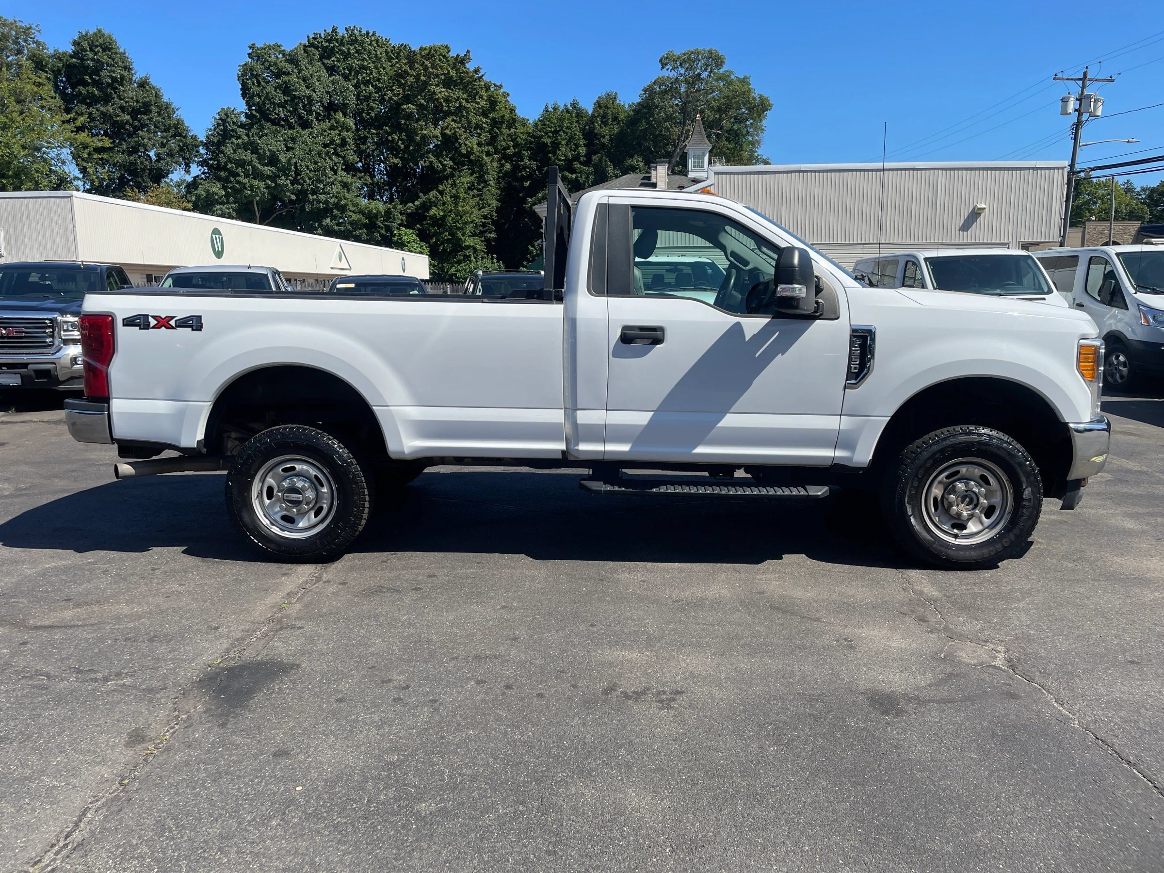 Used 2017 Ford F250 XL w/ Power Equipment Group AWD/4WD image 6