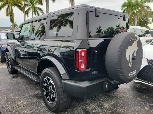 Used 2024 Ford Bronco Outer Banks AWD/4WD image 4