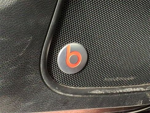 Used 2016 Chrysler 300 S image 25