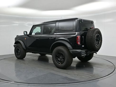 New 2026 Ford Bronco Badlands image 6