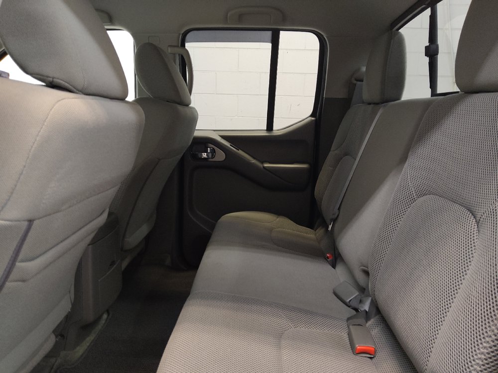 Used 2018 Nissan Frontier SV AWD/4WD image 19