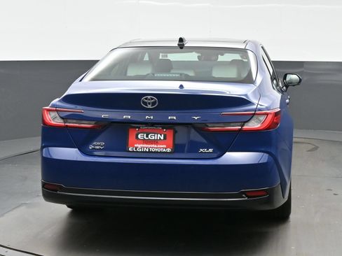 Used 2026 Toyota Camry XLE w/ Premium Plus Package AWD/4WD image 5