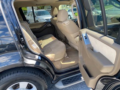 Used 2007 Nissan Pathfinder SE w/ SE Premium Pkg AWD/4WD image 14