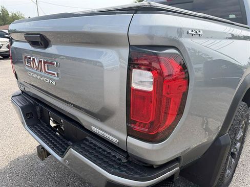 Used 2024 GMC Canyon Elevation w/ Convenience Package AWD/4WD image 44