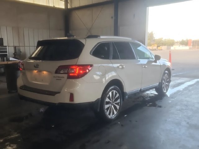 Used 2017 Subaru Outback 3.6R Touring w/ Popular Package #5A AWD/4WD image 4