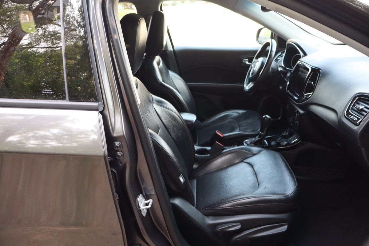 Used 2019 Jeep Compass Limited AWD/4WD image 22