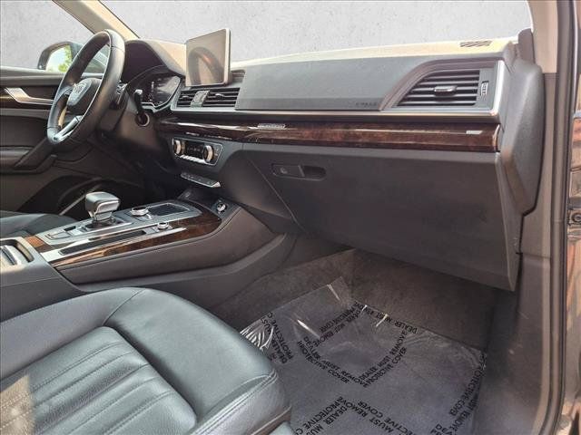 Used 2019 Audi Q5 2.0T Premium Plus w/ Premium Plus Package AWD/4WD image 22