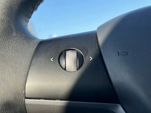 Used 2023 Tesla Model 3 Standard Range RWD image 26