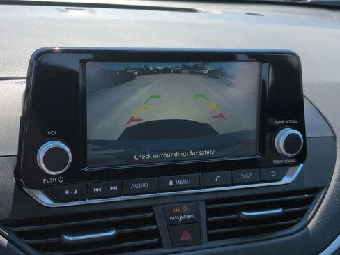 Used 2022 Nissan Altima 2.5 S FWD image 21