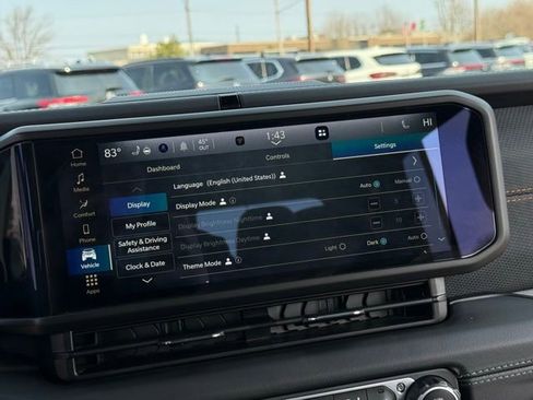 Used 2024 Jeep Gladiator Mojave w/ Convenience Group image 25