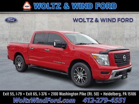 Used 2020 Nissan Titan SV w/ SV Convenience Package image 1