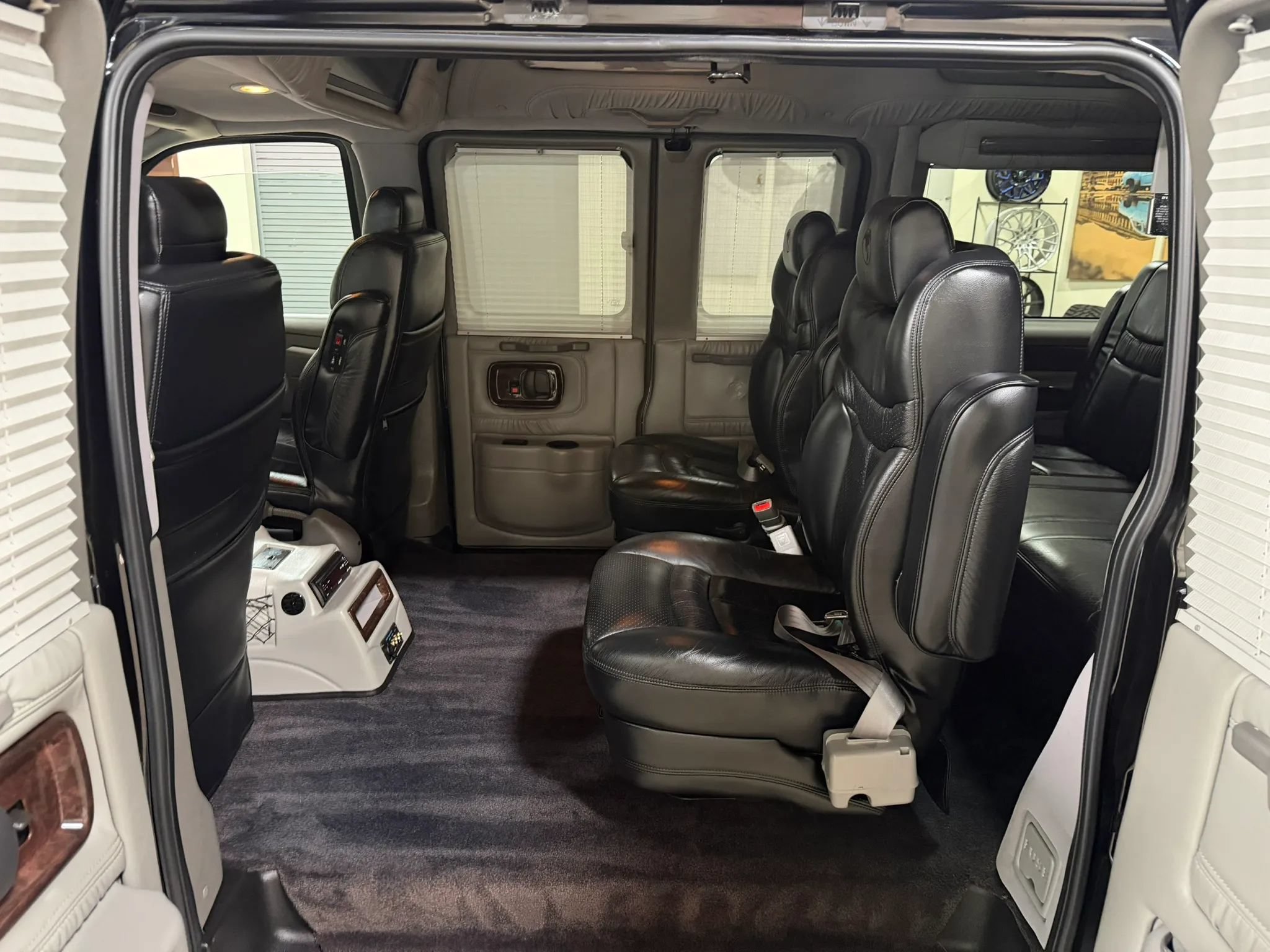 Used 2007 GMC Savana 1500 AWD w/ Preferred Equipment Group image 44