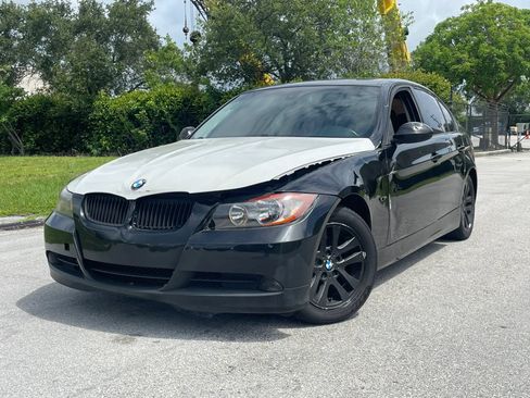 Used 2007 BMW 328i Sedan RWD image 2