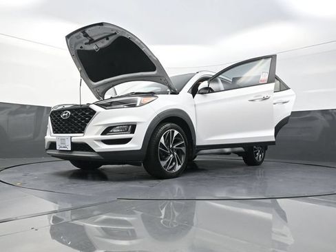 Used 2021 Hyundai Tucson Sport FWD image 32